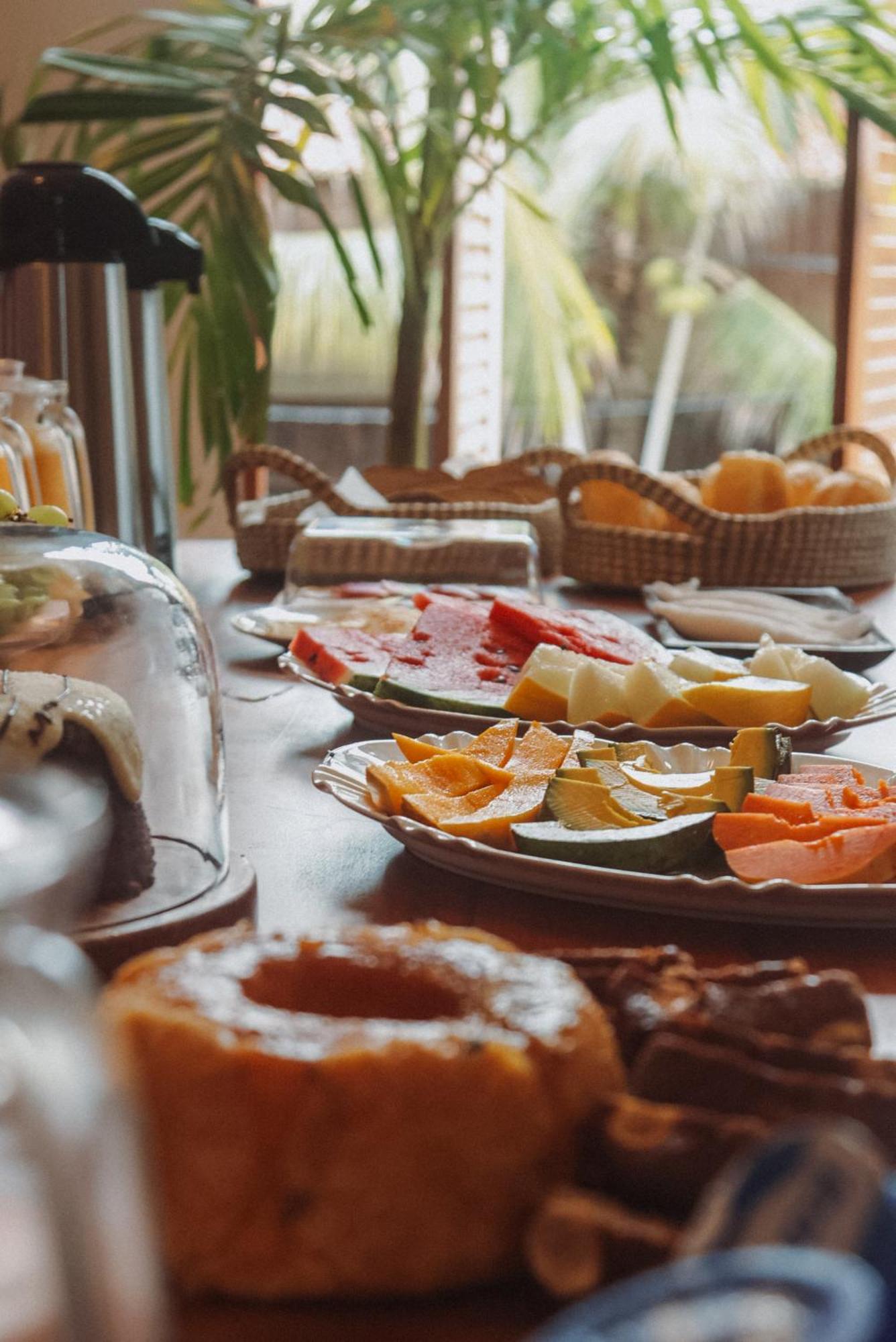 Luau Hotel 과지루 외부 사진