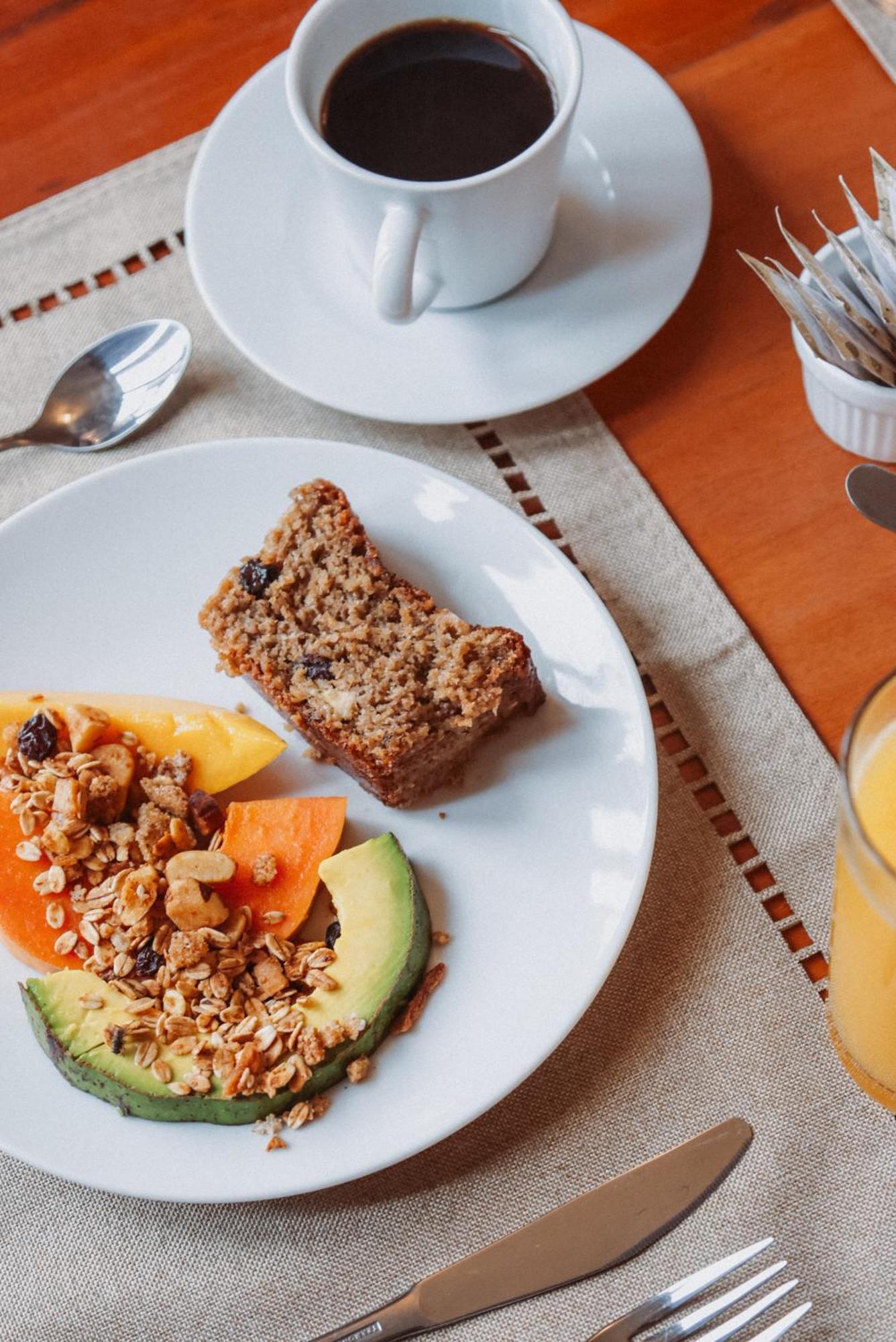Luau Hotel 과지루 외부 사진